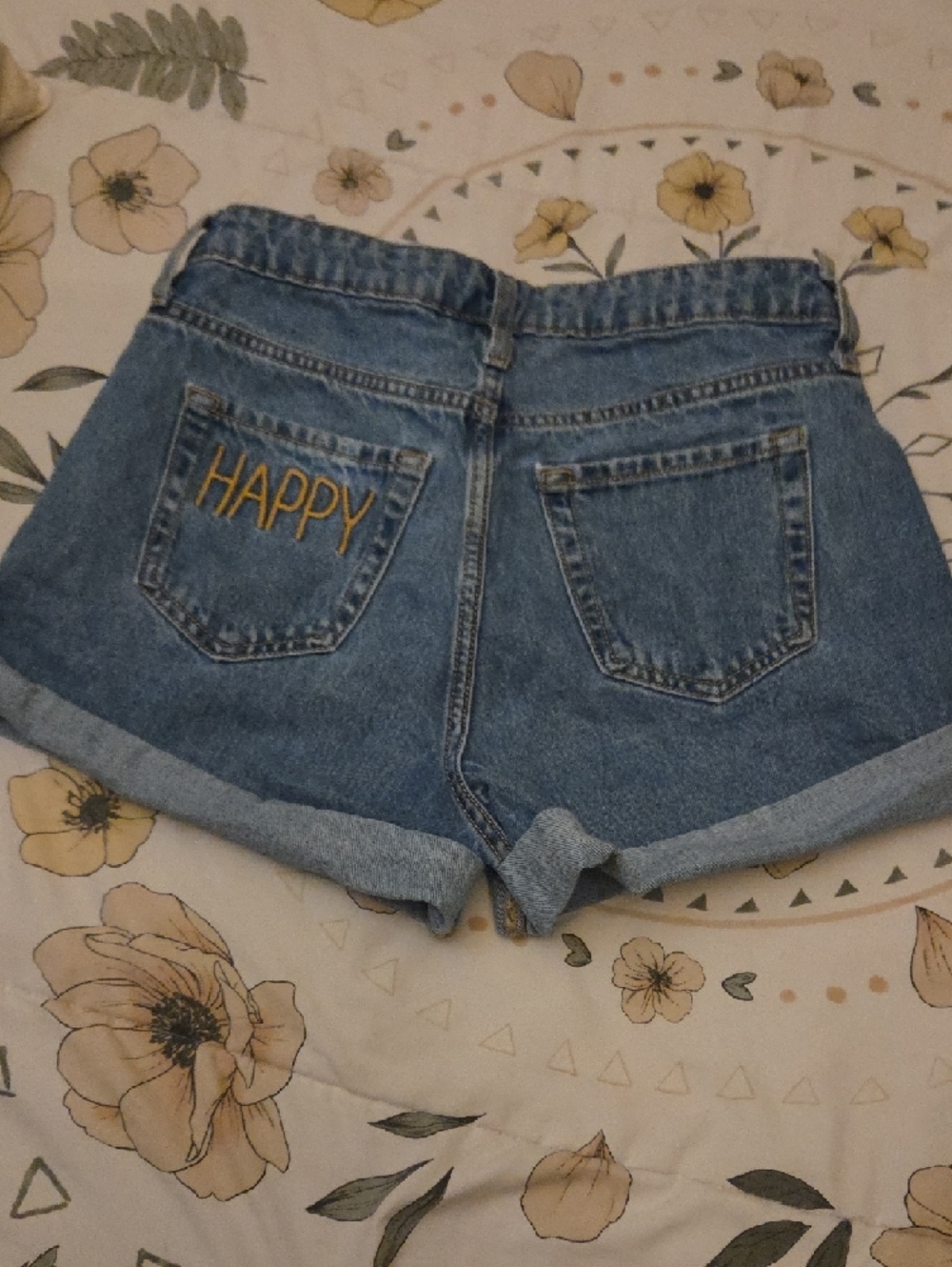 wild fable Vintage-Style Rolled Hem Jean Shorts in Blue - Picture 3 of 4